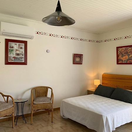 Gite La Loge 142 Route De Carpentras 84210 Venasque Kültér fotó