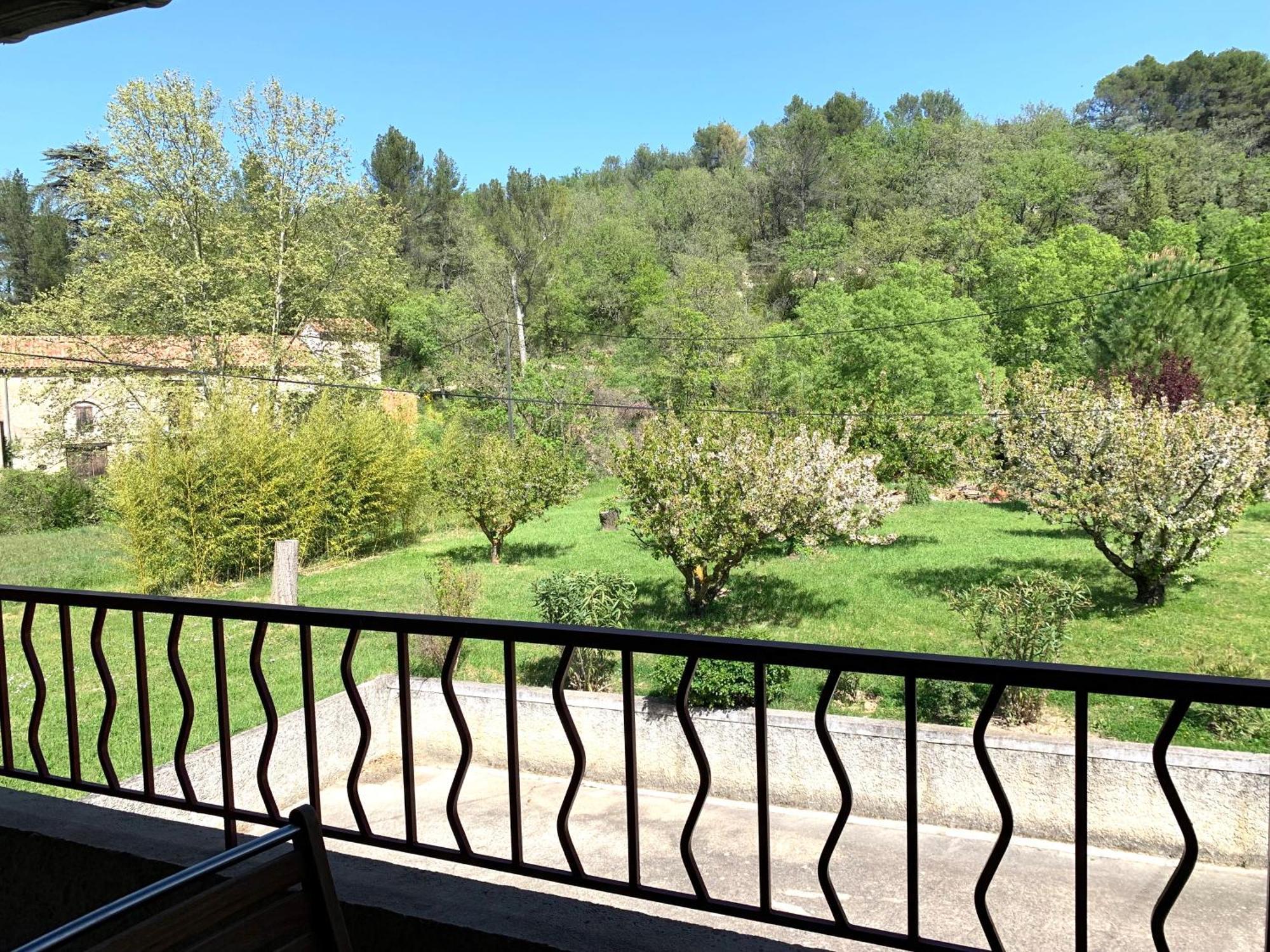 Gite La Loge 142 Route De Carpentras 84210 Venasque Kültér fotó