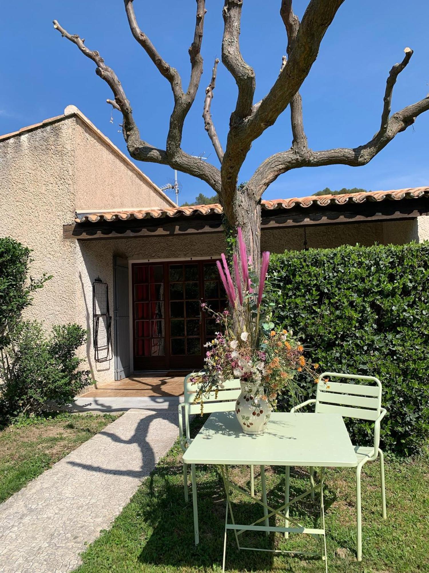 Gite La Loge 142 Route De Carpentras 84210 Venasque Kültér fotó